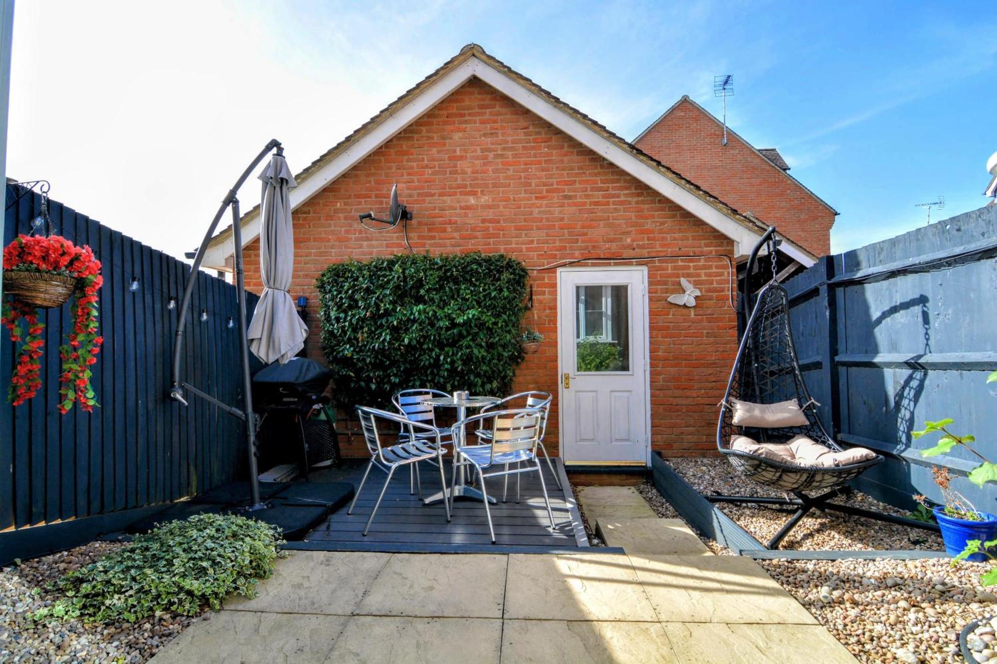 Modern And Spacious Home From Home 1 Mile From M1 - With Netflix, Prime Video, Ps5, Free Parking, Superfast Wifi, Bbq - Sleeps 11 - By Brightleap Apartments Milton Keynes Eksteriør billede