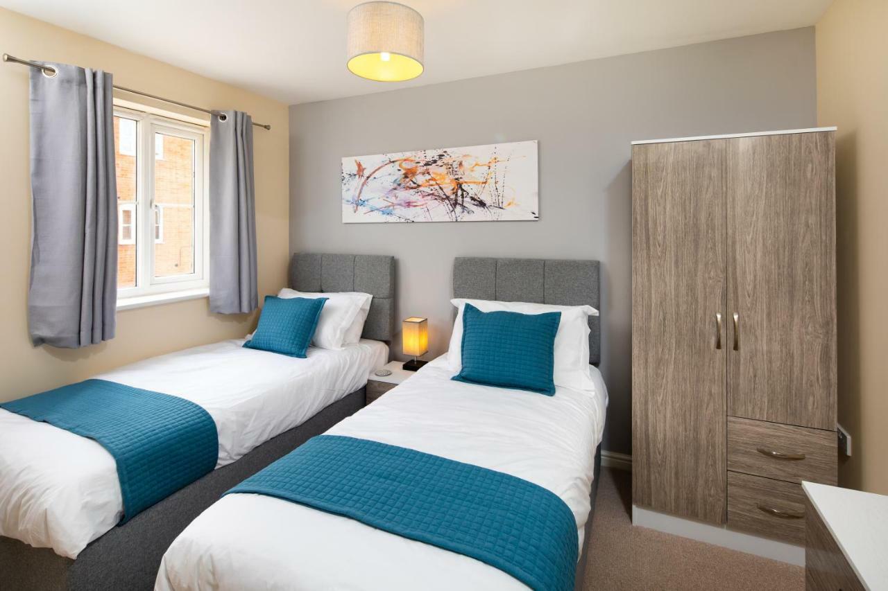 Modern And Spacious Home From Home 1 Mile From M1 - With Netflix, Prime Video, Ps5, Free Parking, Superfast Wifi, Bbq - Sleeps 11 - By Brightleap Apartments Milton Keynes Eksteriør billede