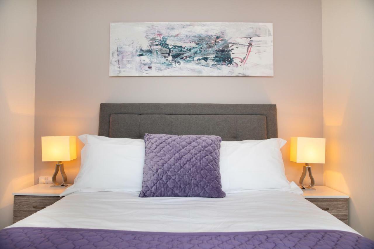 Modern And Spacious Home From Home 1 Mile From M1 - With Netflix, Prime Video, Ps5, Free Parking, Superfast Wifi, Bbq - Sleeps 11 - By Brightleap Apartments Milton Keynes Eksteriør billede